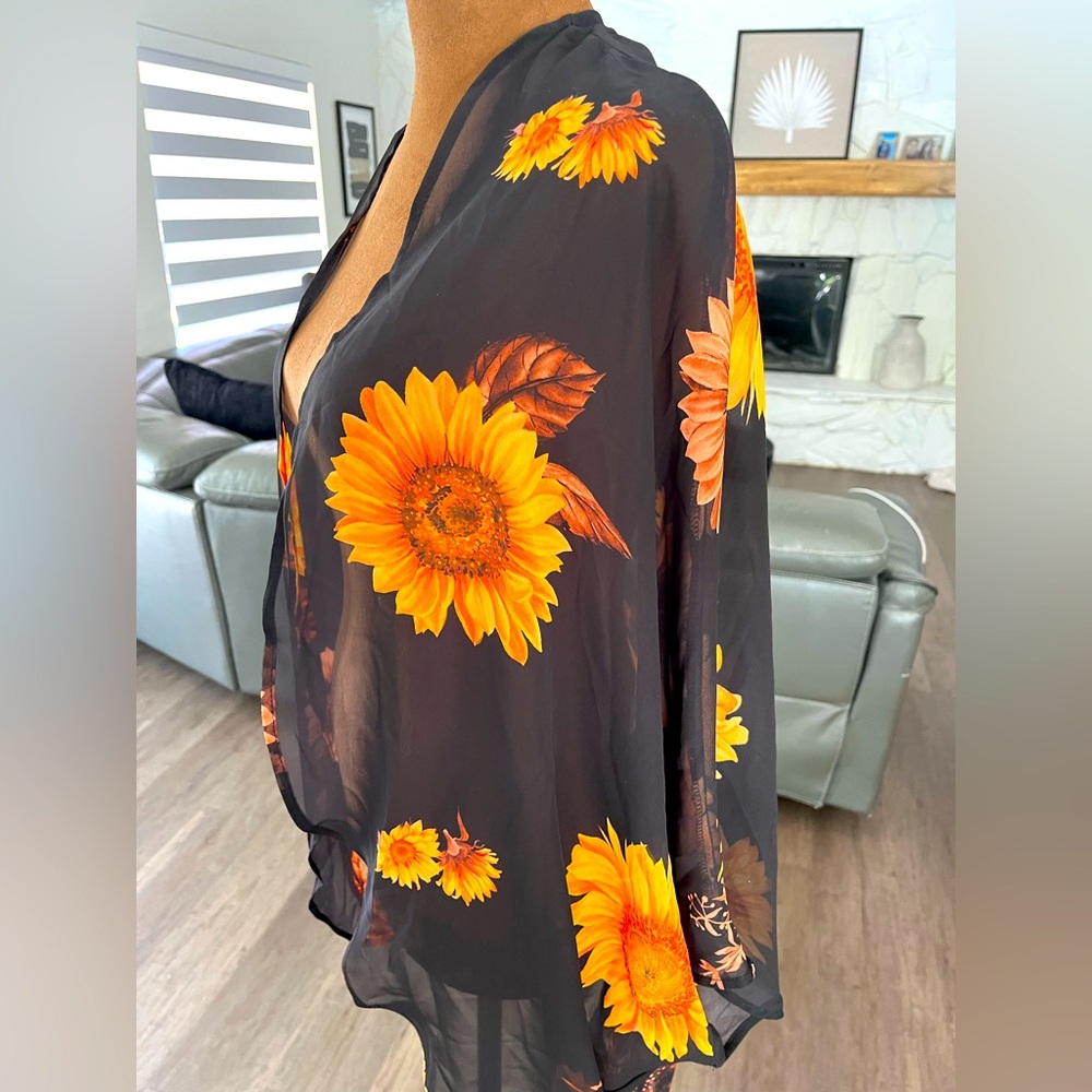Sunflower Kimono size XL Emery Rose